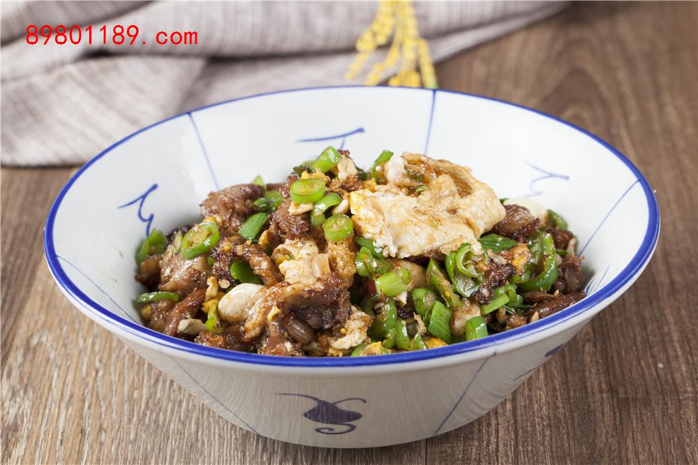 蛋香削骨肉
